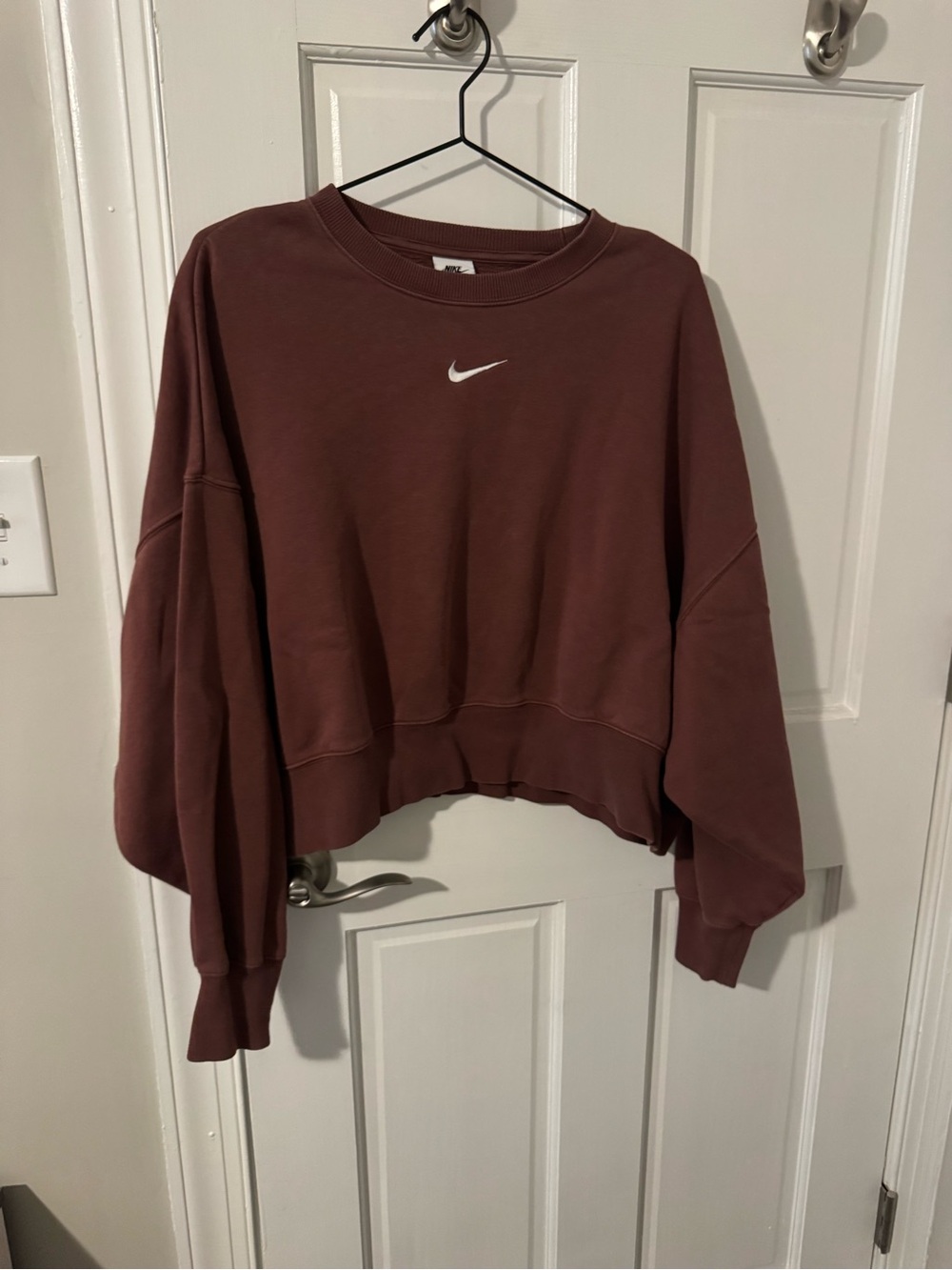 Nike Women's Cropped Crew Sweatshirt